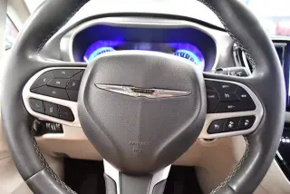 Chrysler Pacifica 2023 Touring L 4dr Mini-Van