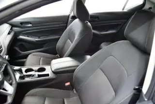 Nissan Altima 2025 2.5 SV 4dr Sedan
