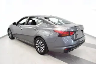 Nissan Altima 2025 2.5 SV 4dr Sedan