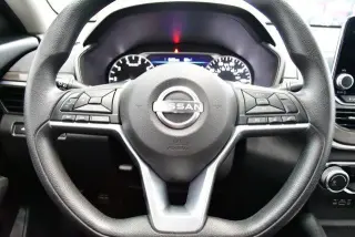 Nissan Altima 2025 2.5 SV 4dr Sedan