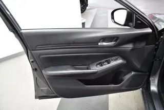 Nissan Altima 2025 2.5 SV 4dr Sedan