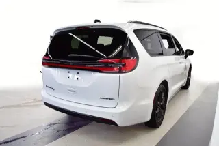Chrysler Pacifica 2025 Limited 4dr Mini-Van