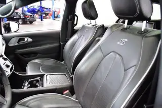 Chrysler Pacifica 2025 Limited 4dr Mini-Van