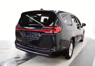 Chrysler Pacifica 2023 Touring L 4dr Mini-Van