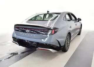 Hyundai SONATA Hybrid 2025 SEL 4dr Sedan