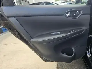 Nissan Sentra 2018 S 4dr Sedan 6M