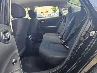 Nissan Sentra 2018 S 4dr Sedan 6M