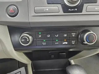 Honda Civic 2012 LX 4dr Sedan 5A