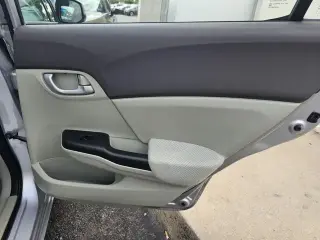 Honda Civic 2012 LX 4dr Sedan 5A