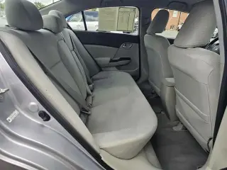 Honda Civic 2012 LX 4dr Sedan 5A