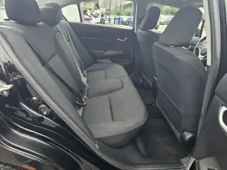 Honda Civic 2014 LX 4dr Sedan CVT