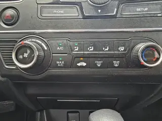 Honda Civic 2014 LX 4dr Sedan CVT