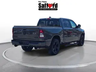 Ram 1500 2021 4x4 Big Horn 4dr Crew Cab 5.6 ft. SB Pickup