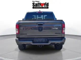 Ram 1500 2021 4x4 Big Horn 4dr Crew Cab 5.6 ft. SB Pickup