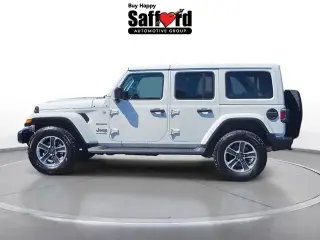 Jeep Wrangler Unlimited 2022 4x4 Sahara 4dr SUV