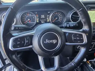 Jeep Wrangler Unlimited 2022 4x4 Sahara 4dr SUV