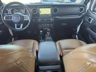 Jeep Wrangler Unlimited 2022 4x4 Sahara 4dr SUV