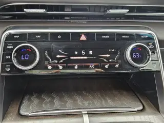 Genesis GV80 2021 AWD 3.5T 4dr SUV