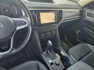 Volkswagen Atlas 2021 AWD V6 SEL 4Motion 4dr SUV (midyear release)