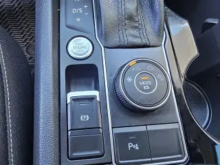 Volkswagen Atlas 2021 AWD V6 SEL 4Motion 4dr SUV (midyear release)