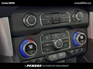 GMC Yukon 2021 4x2 SLT 4dr SUV