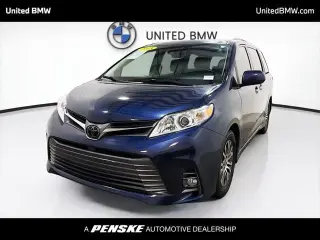 Toyota Sienna 2018 XLE 7-Passenger Auto Access Seat 4dr Mini-Van