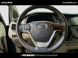 Toyota Sienna 2018 XLE 7-Passenger Auto Access Seat 4dr Mini-Van