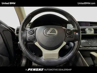 Lexus IS 200t 2016 4dr Sedan