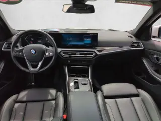 BMW 3 Series 2023 330i 4dr Sedan