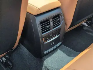 BMW 3 Series 2024 330i 4dr Sedan