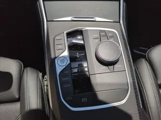 BMW 3 Series 2025 AWD 330i xDrive 4dr Sedan