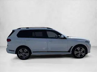 BMW X7 2022 AWD xDrive40i 4dr Sports Activity Vehicle