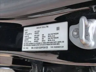Tesla Model 3 2023 AWD Performance 4dr Sedan