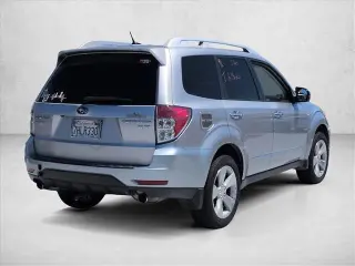 Subaru Forester 2013 AWD 2.5XT Touring 4dr Wagon