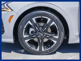 Kia K5 2023 GT-Line 4dr Sedan