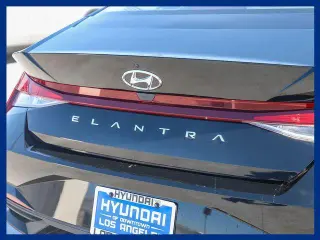 Hyundai ELANTRA 2023 SE 4dr Sedan