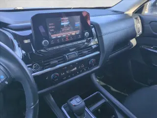 Nissan Pathfinder 2022 SV 4dr SUV