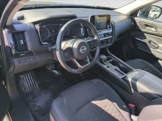 Nissan Pathfinder 2022 SV 4dr SUV