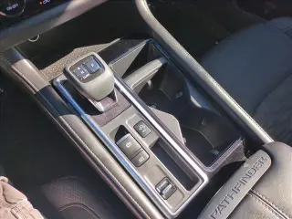 Nissan Pathfinder 2022 SV 4dr SUV