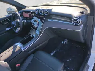 Mercedes-Benz GLC 2025 GLC 300 4dr SUV