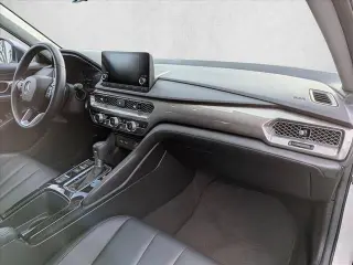 Acura Integra 2024 4dr Liftback
