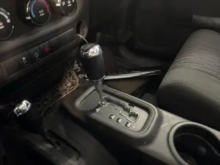 Jeep Wrangler 2012 4x4 Sport 2dr SUV