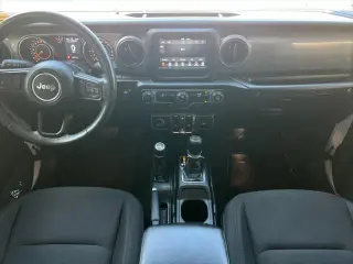 Jeep Wrangler Unlimited 2022 4x4 Sport 4dr SUV