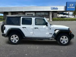 Jeep Wrangler Unlimited 2022 4x4 Sport 4dr SUV