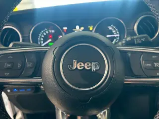Jeep Wrangler 2023 4x4 Sahara 4xe 4dr SUV