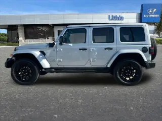 Jeep Wrangler 2023 4x4 Sahara 4xe 4dr SUV
