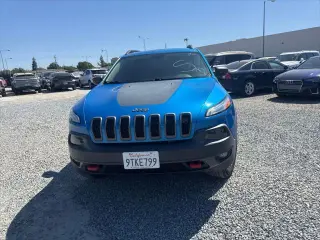 Jeep Cherokee 2018 4x4 Trailhawk 4dr SUV