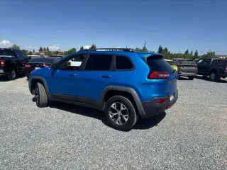 Jeep Cherokee 2018 4x4 Trailhawk 4dr SUV