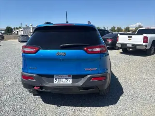 Jeep Cherokee 2018 4x4 Trailhawk 4dr SUV