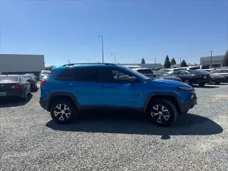 Jeep Cherokee 2018 4x4 Trailhawk 4dr SUV